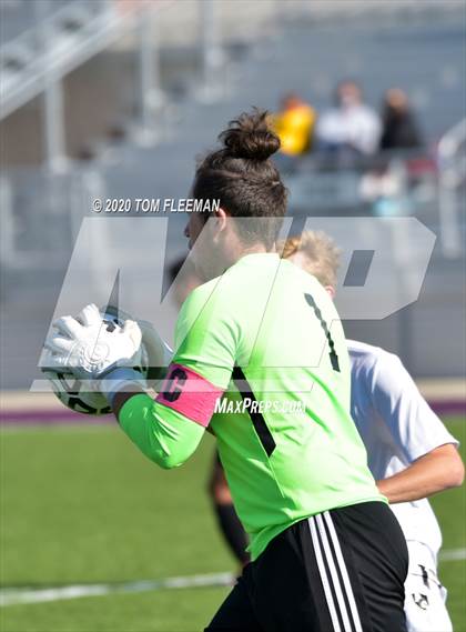 Thumbnail 1 in Andover vs Shawnee Heights (KSHSAA 5A Consolation) photogallery.