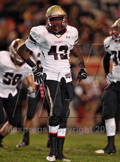 Thumbnail 3 in La Serna vs. Downey (CIF SS Southeast Division Final) photogallery.