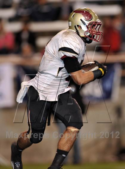 Thumbnail 3 in La Serna vs. Downey (CIF SS Southeast Division Final) photogallery.