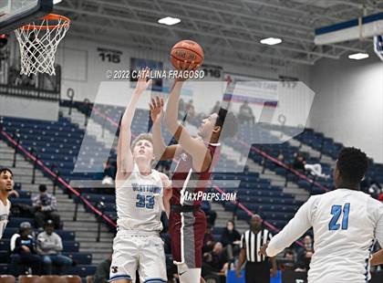 Thumbnail 3 in Bishop Walsh vs. Sunrise Christian Academy (Metro Classic) photogallery.