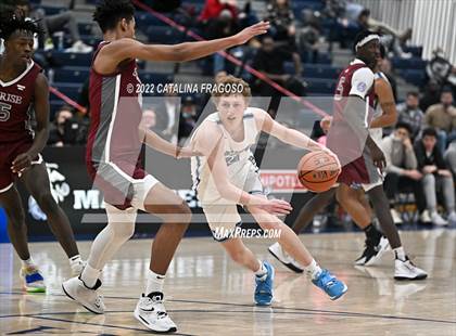 Thumbnail 3 in Bishop Walsh vs. Sunrise Christian Academy (Metro Classic) photogallery.