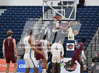Thumbnail 3 in Bishop Walsh vs. Sunrise Christian Academy (Metro Classic) photogallery.