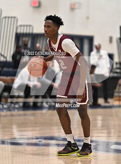 Thumbnail 3 in Bishop Walsh vs. Sunrise Christian Academy (Metro Classic) photogallery.