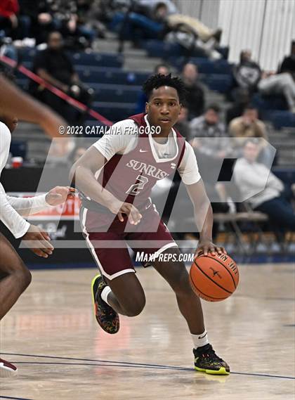 Thumbnail 3 in Bishop Walsh vs. Sunrise Christian Academy (Metro Classic) photogallery.