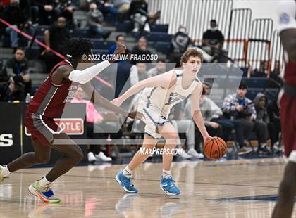Thumbnail 3 in Bishop Walsh vs. Sunrise Christian Academy (Metro Classic) photogallery.