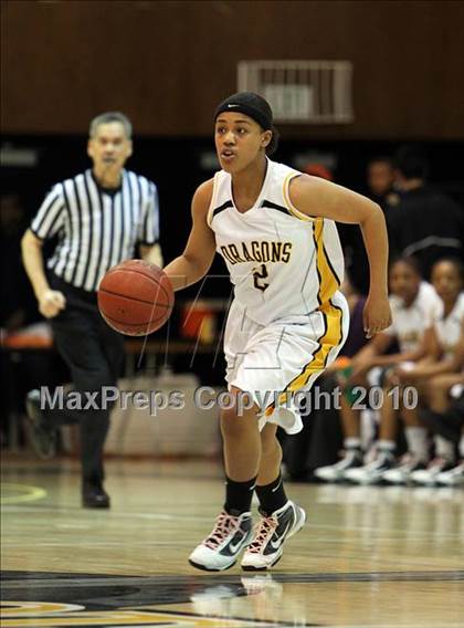 Thumbnail 2 in Campolindo vs. Bishop O'Dowd (CIF NCS D3 Playoffs) photogallery.