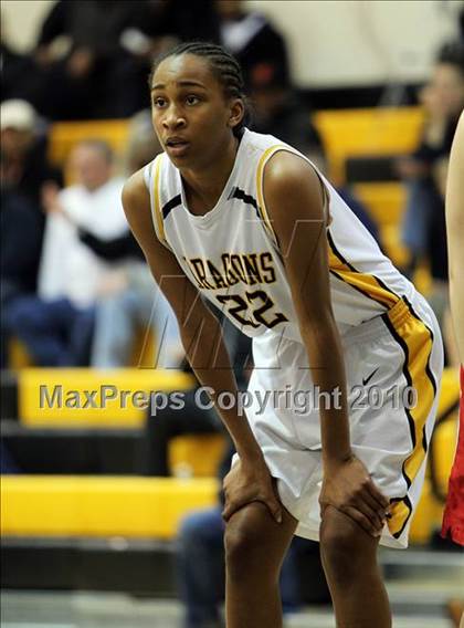 Thumbnail 1 in Campolindo vs. Bishop O'Dowd (CIF NCS D3 Playoffs) photogallery.