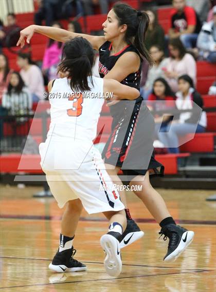 Thumbnail 1 in Palmview vs Economedes (La Joya Pack Tournament) photogallery.