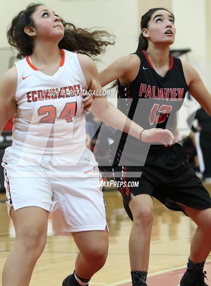 Thumbnail 3 in Palmview vs Economedes (La Joya Pack Tournament) photogallery.