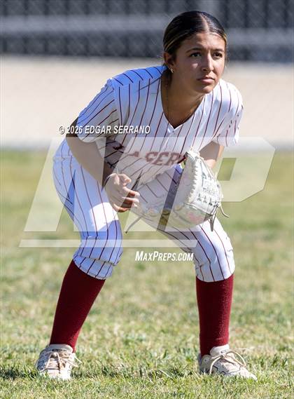 Thumbnail 1 in El Rancho @ La Serna photogallery.