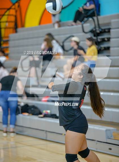 Thumbnail 2 in Kearny vs Castle Park (Del Lago Tournament) photogallery.