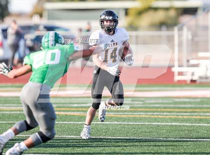 Thumbnail 1 in Round Valley vs. Thatcher (AIA 2A Final) photogallery.