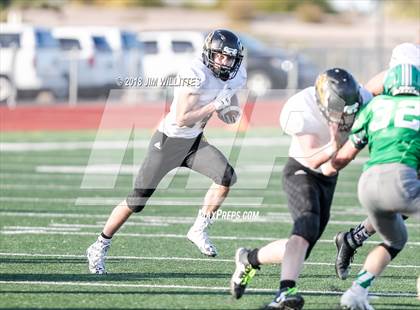 Thumbnail 3 in Round Valley vs. Thatcher (AIA 2A Final) photogallery.