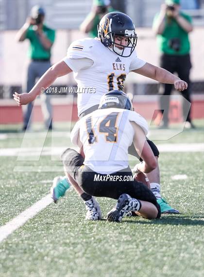 Thumbnail 1 in Round Valley vs. Thatcher (AIA 2A Final) photogallery.