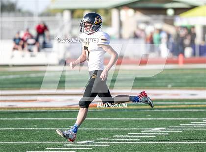 Thumbnail 1 in Round Valley vs. Thatcher (AIA 2A Final) photogallery.