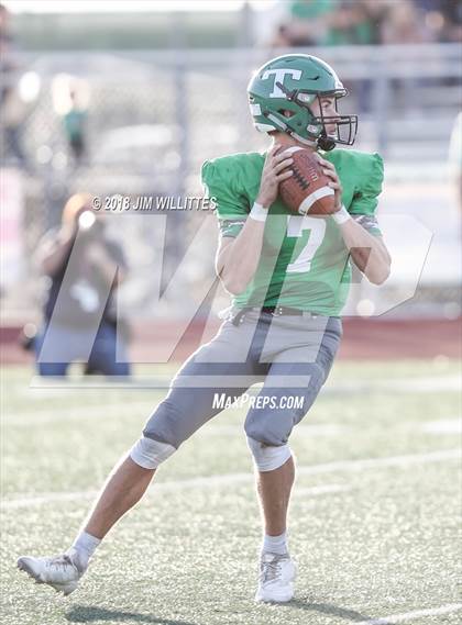 Thumbnail 3 in Round Valley vs. Thatcher (AIA 2A Final) photogallery.