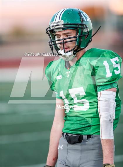 Thumbnail 2 in Round Valley vs. Thatcher (AIA 2A Final) photogallery.