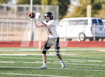Thumbnail 2 in Round Valley vs. Thatcher (AIA 2A Final) photogallery.