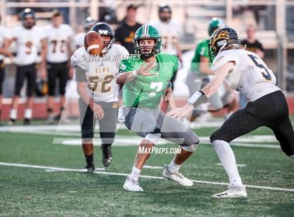 Thumbnail 3 in Round Valley vs. Thatcher (AIA 2A Final) photogallery.