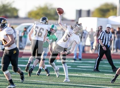 Thumbnail 2 in Round Valley vs. Thatcher (AIA 2A Final) photogallery.