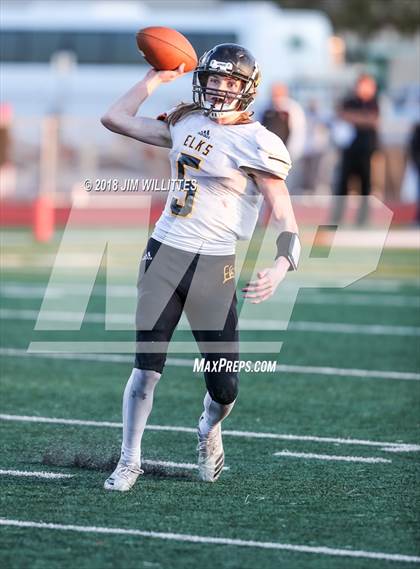 Thumbnail 2 in Round Valley vs. Thatcher (AIA 2A Final) photogallery.