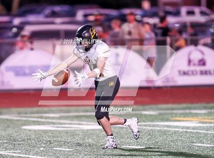 Thumbnail 1 in Round Valley vs. Thatcher (AIA 2A Final) photogallery.