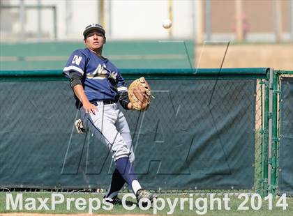 Thumbnail 1 in Greenway vs JW North (Hard 9 National Classic) photogallery.