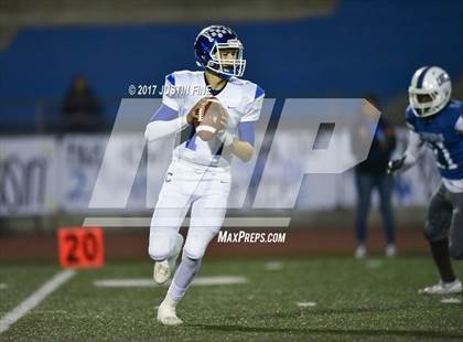 Thumbnail 2 in Central vs. San Diego (CIF SDS D4 Semifinal) photogallery.