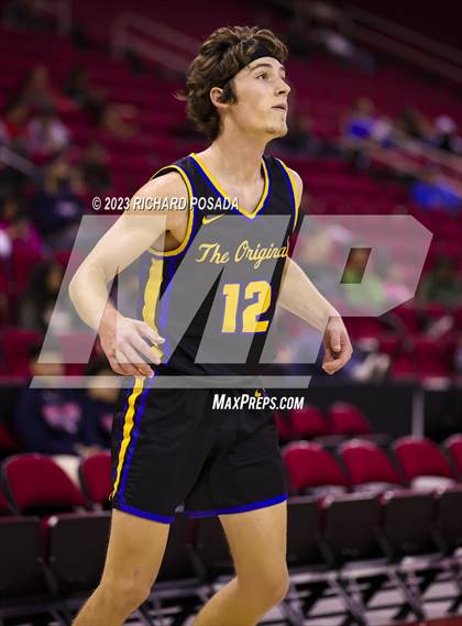 Thumbnail 3 in Clovis vs. Sanger photogallery.