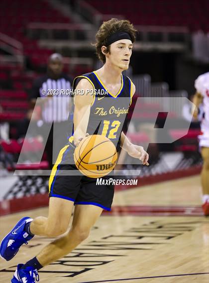 Thumbnail 2 in Clovis vs. Sanger photogallery.