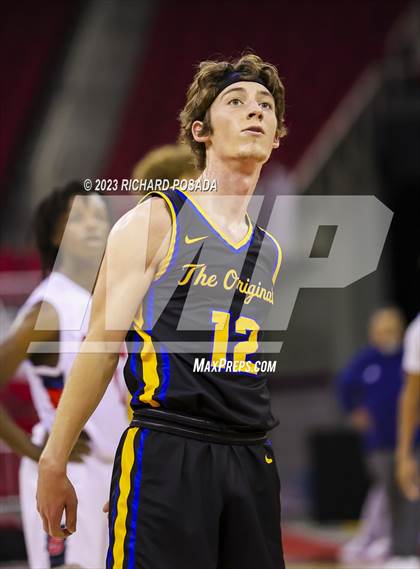 Thumbnail 3 in Clovis vs. Sanger photogallery.