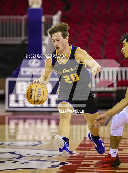 Thumbnail 2 in Clovis vs. Sanger photogallery.