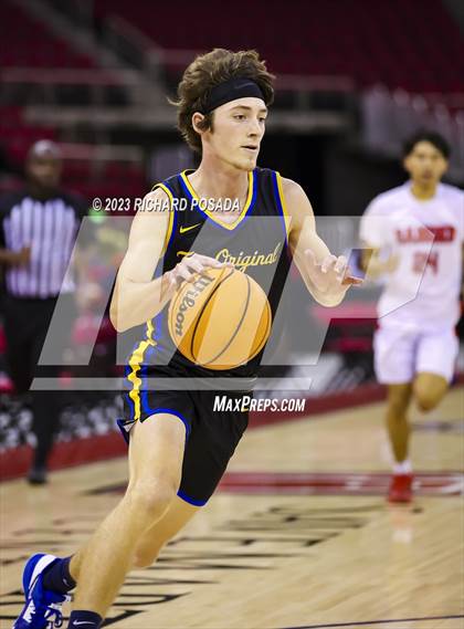 Thumbnail 3 in Clovis vs. Sanger photogallery.