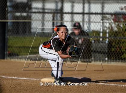 Thumbnail 2 in Escondido vs. La Costa Canyon (CIF Semfinal Playoff) photogallery.