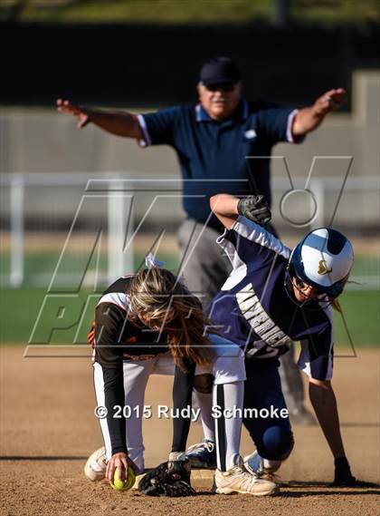 Thumbnail 2 in Escondido vs. La Costa Canyon (CIF Semfinal Playoff) photogallery.