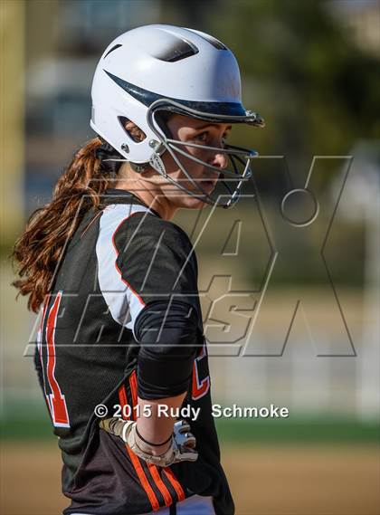 Thumbnail 3 in Escondido vs. La Costa Canyon (CIF Semfinal Playoff) photogallery.