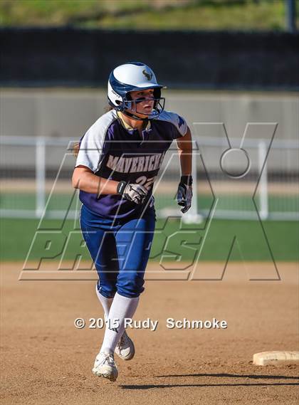 Thumbnail 2 in Escondido vs. La Costa Canyon (CIF Semfinal Playoff) photogallery.