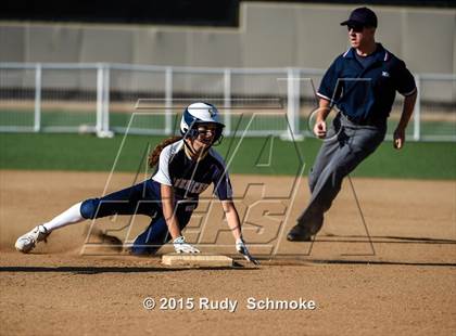 Thumbnail 2 in Escondido vs. La Costa Canyon (CIF Semfinal Playoff) photogallery.