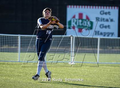 Thumbnail 3 in Escondido vs. La Costa Canyon (CIF Semfinal Playoff) photogallery.