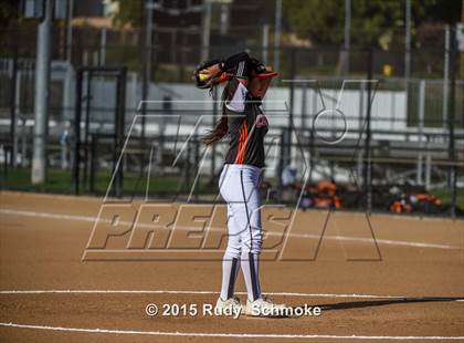 Thumbnail 2 in Escondido vs. La Costa Canyon (CIF Semfinal Playoff) photogallery.