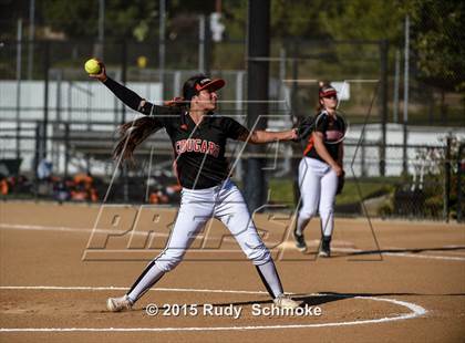 Thumbnail 2 in Escondido vs. La Costa Canyon (CIF Semfinal Playoff) photogallery.