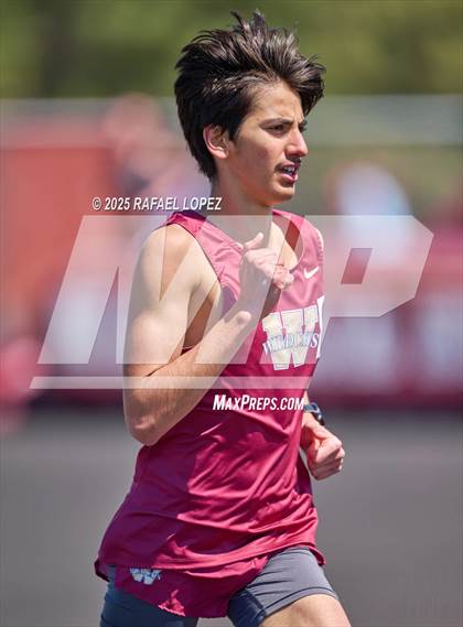 Thumbnail 3 in Dog Pound Invitational (3200M) photogallery.