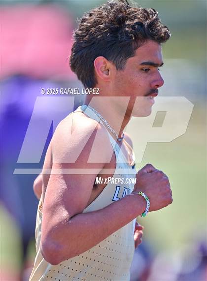 Thumbnail 3 in Dog Pound Invitational (3200M) photogallery.