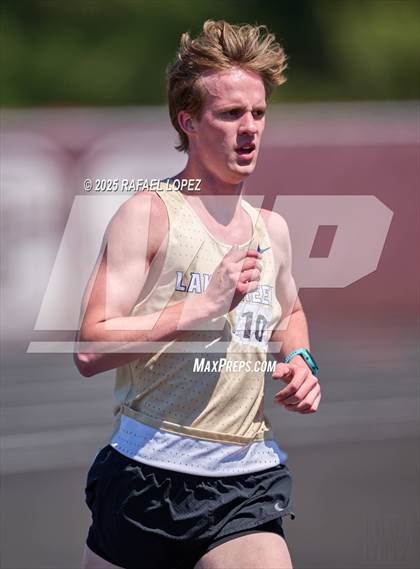 Thumbnail 3 in Dog Pound Invitational (3200M) photogallery.