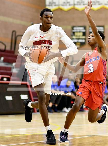 Thumbnail 3 in Constitution vs. Northeast (Tarkanian Classic) photogallery.