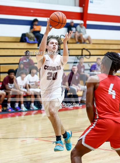 Thumbnail 1 in Fort Bend Kempner vs. Fort Bend Travis (FBISD Invitational) photogallery.