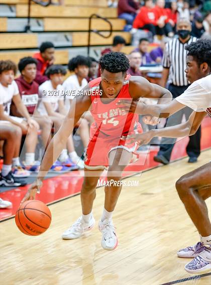 Thumbnail 3 in Fort Bend Kempner vs. Fort Bend Travis (FBISD Invitational) photogallery.