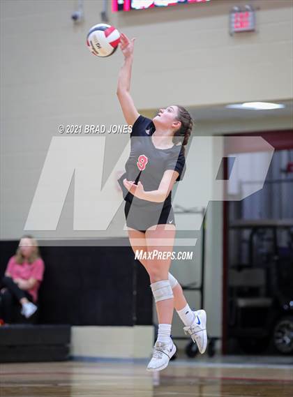 Thumbnail 3 in Green Hill @ Ravenwood photogallery.