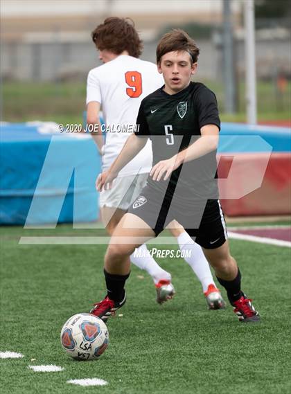 Thumbnail 3 in Lutheran South Academy vs TMI-Episcopal (TAPPS Division II State semifinals) photogallery.