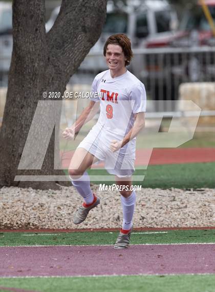 Thumbnail 2 in Lutheran South Academy vs TMI-Episcopal (TAPPS Division II State semifinals) photogallery.